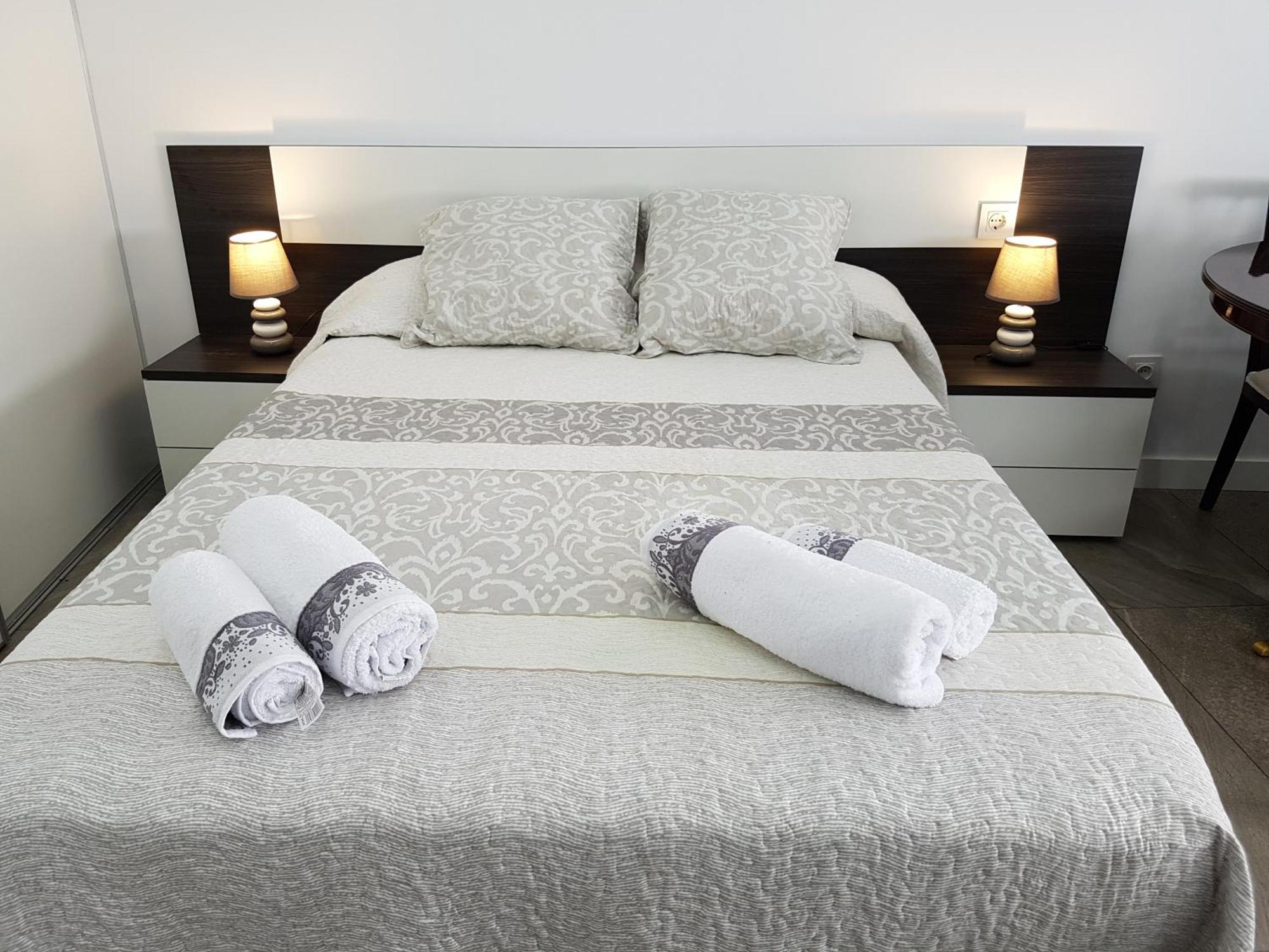Turisticos Cuenca 3 Aparthotel Madrid Ngoại thất bức ảnh